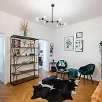 Family Flat Bartolomejska