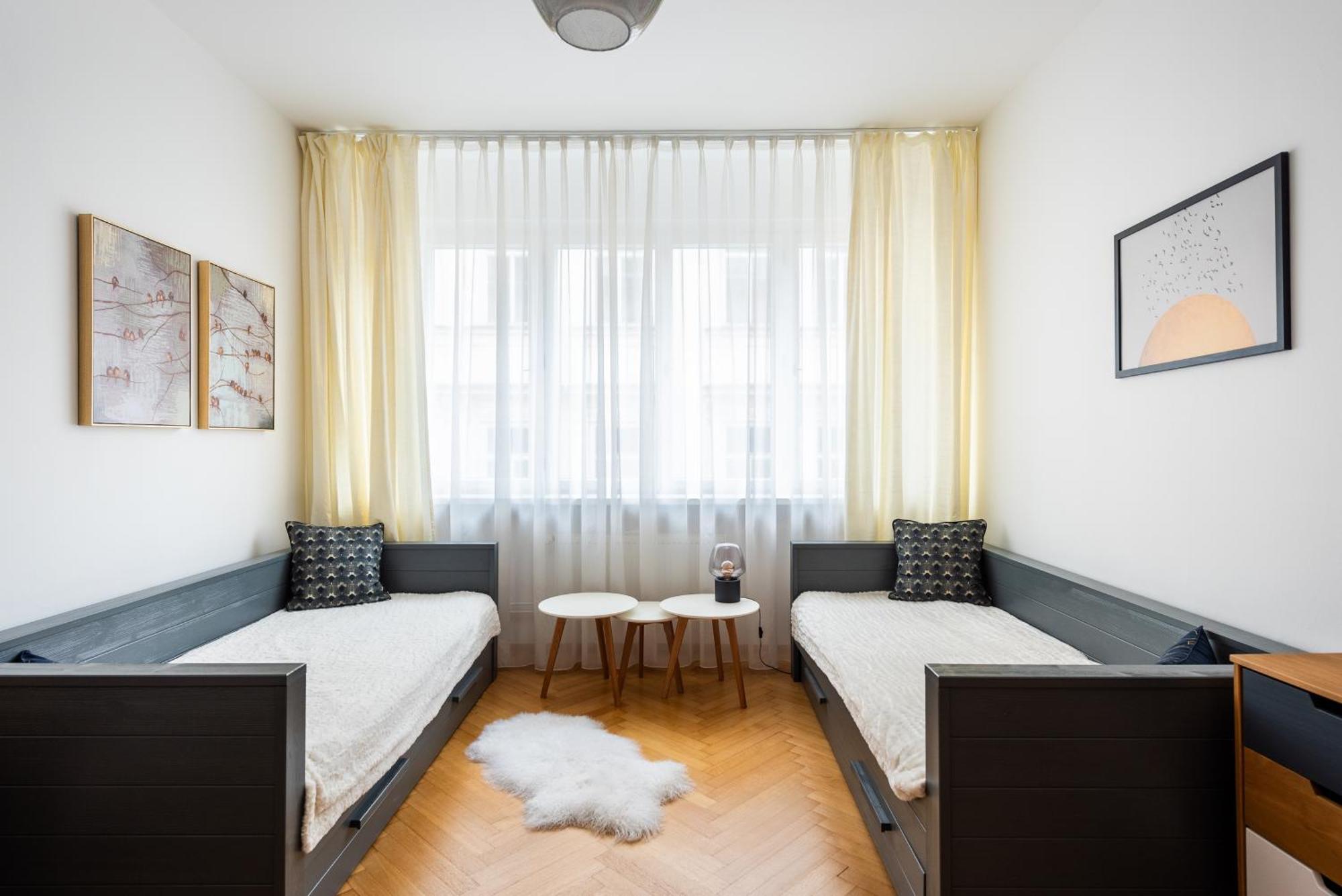 Apartment Family Flat Bartolomejska *